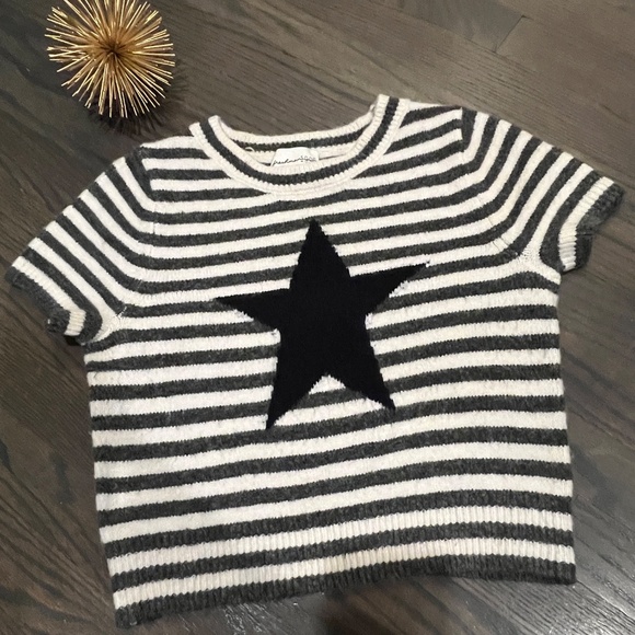 Freshman 1996 Black and White Star Striped Cropped Sweater Small - Picture 4 of 8